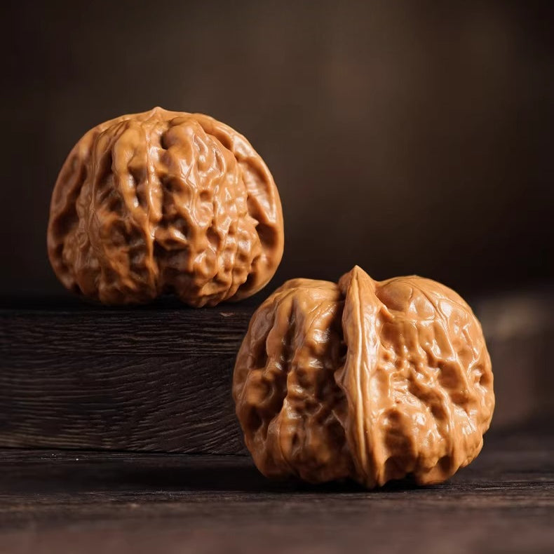 Yanqing Toad Head Playing Walnuts — Classic Popular Edition. Fast Color. Full Character. Ready to Play.