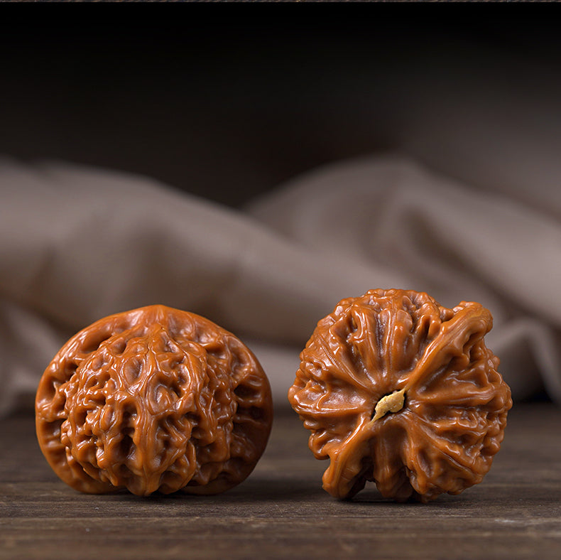Premium “Lion Head” Chinese Wenwan Walnut Pair — Stress Relief. Hand Therapy. Meditation. Natural Patina
