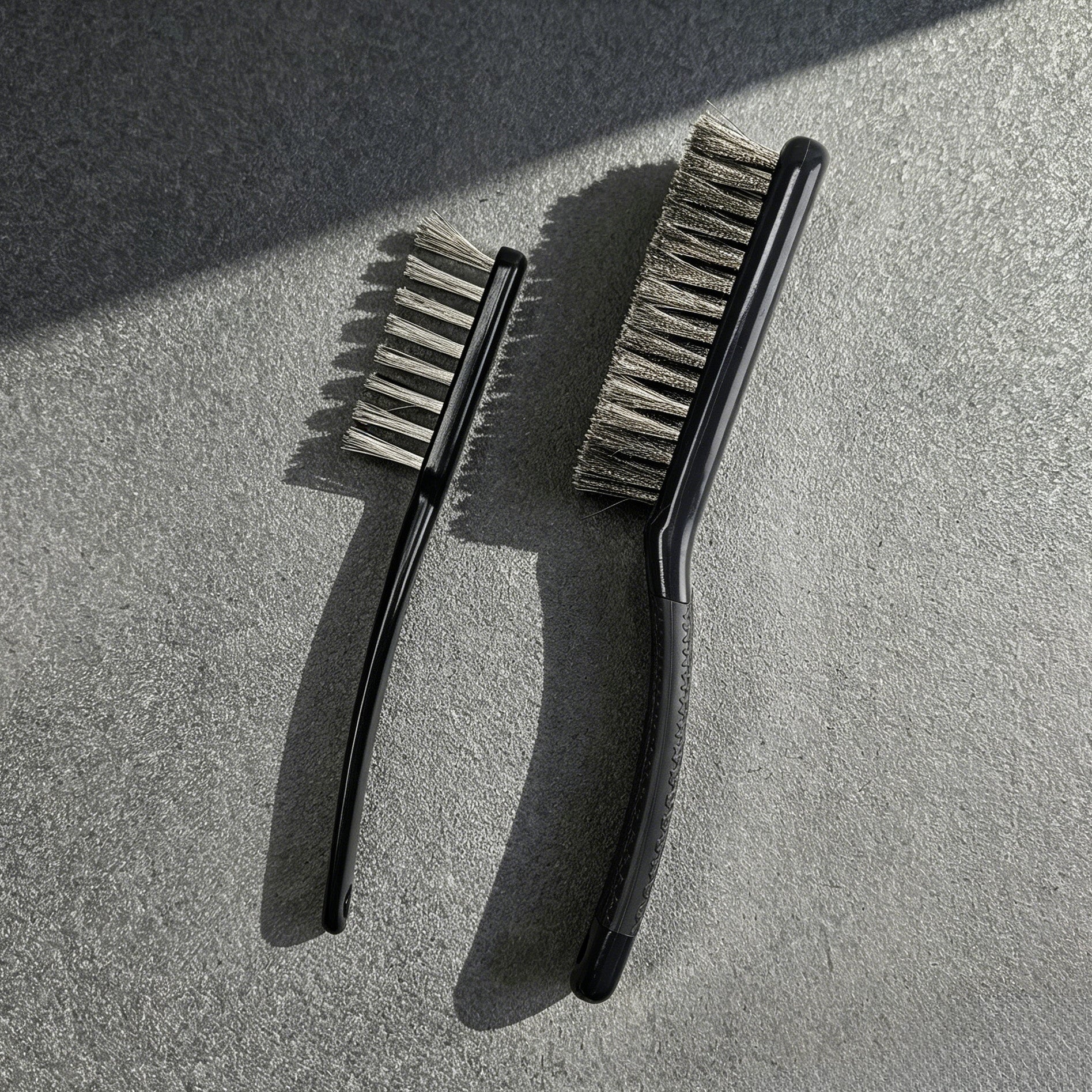 Professional Wenwan Walnut Wire Brush Set — Soft 304 Steel Polishing Brush & Single‑Row Hard Steel Cleaning Brush