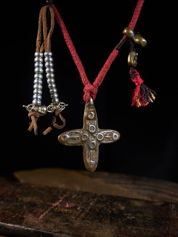 Guardian Protection Sky-Iron Bird Totem Vajra Thokcha Necklace