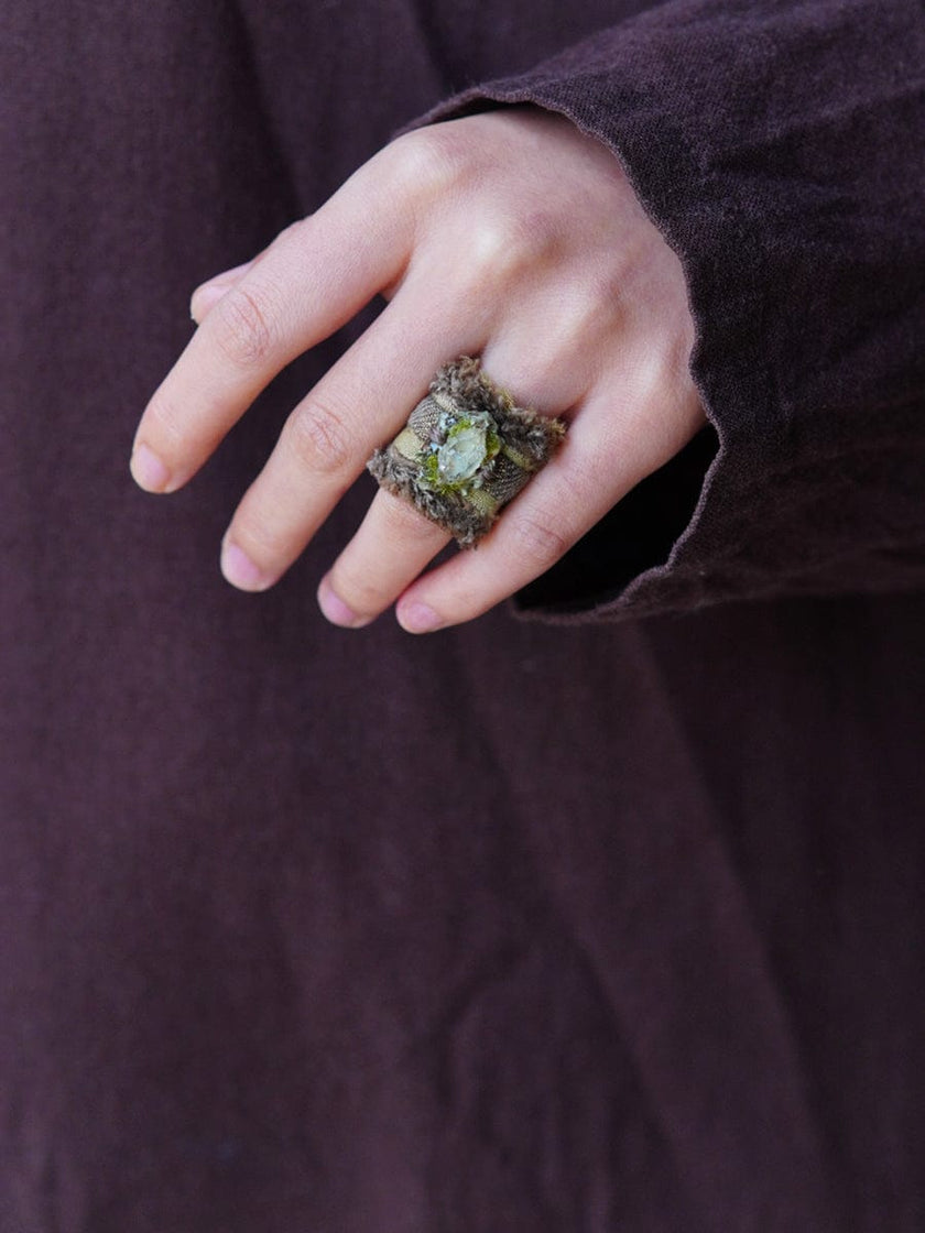 Nature's Embrace Healing Clear Quartz Woven Ring