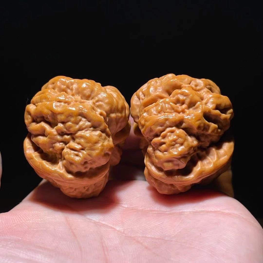 Yanqing Toad Head Playing Walnuts — Classic Popular Edition. Fast Color. Full Character. Ready to Play.