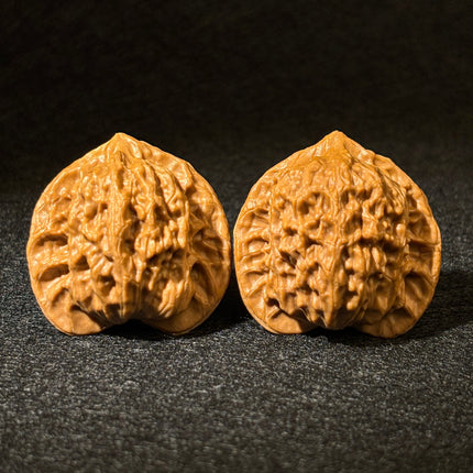 Prince Hat Wenwan Walnuts — One of the Four Famous Walnuts. Elegant Shape. Fast Patina. Daily Play.