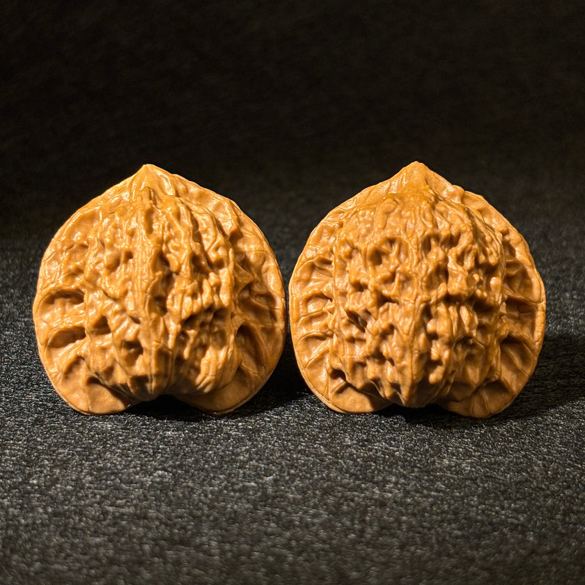 Prince Hat Wenwan Walnuts — One of the Four Famous Walnuts. Elegant Shape. Fast Patina. Daily Play.