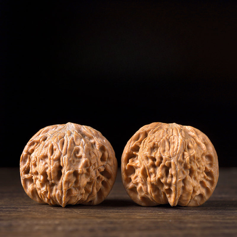 Premium “Lion Head” Chinese Wenwan Walnut Pair — Stress Relief. Hand Therapy. Meditation. Natural Patina