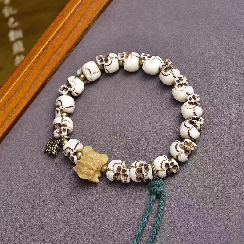 Tibetan Yak Bone Skull Bracelet, Single Strand Mala with Agate Bead